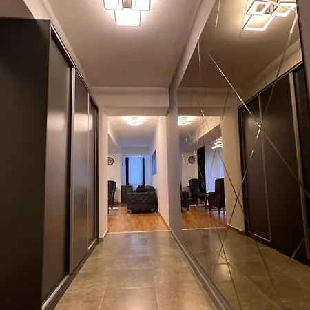 Urbanluxe Rent * سكوبجي