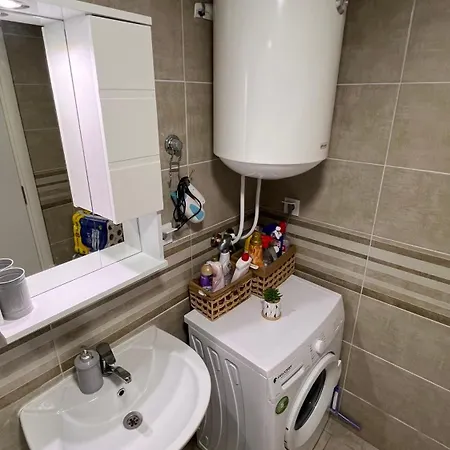 Urbanluxe Rent *